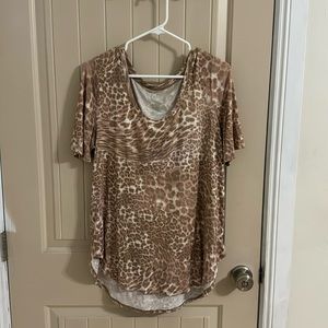 Leopard print pale pink and dark plum